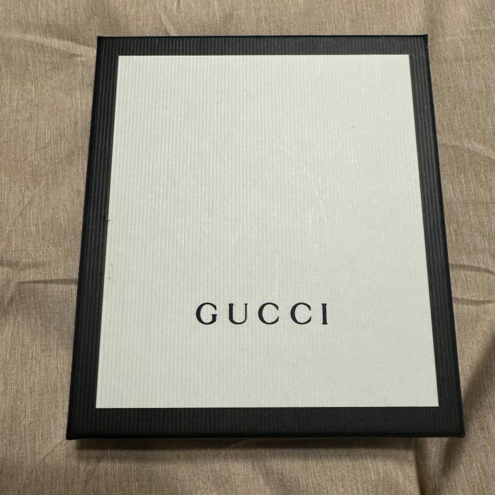 Men Gucci wallet